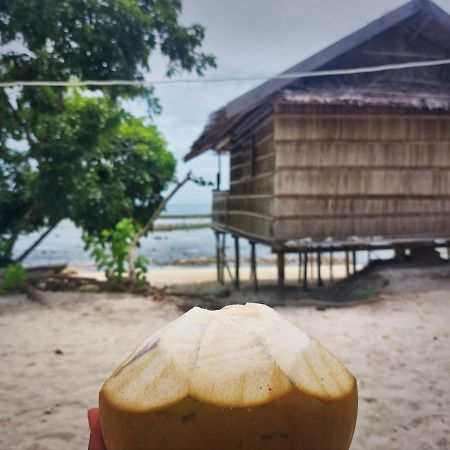 West Mansuar Homestay Pulau Mansuar Zewnętrze zdjęcie