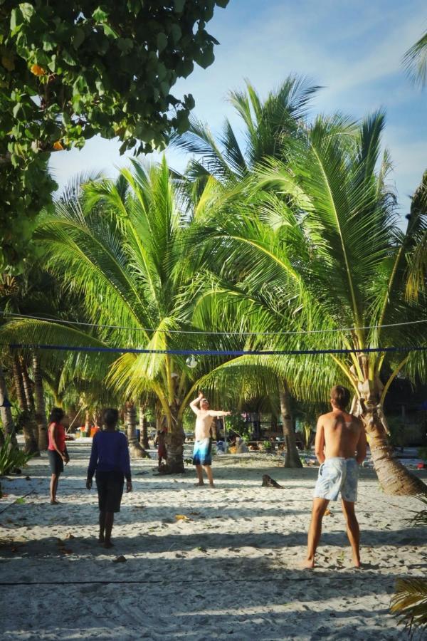 West Mansuar Homestay Pulau Mansuar Zewnętrze zdjęcie